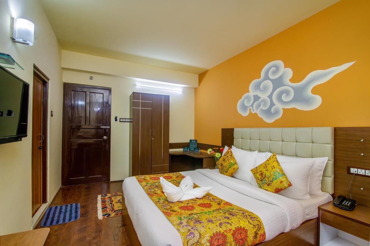 Muscatel Grand Silkroute - 300 Mts From Mg Marg Gangtok Exterior foto
