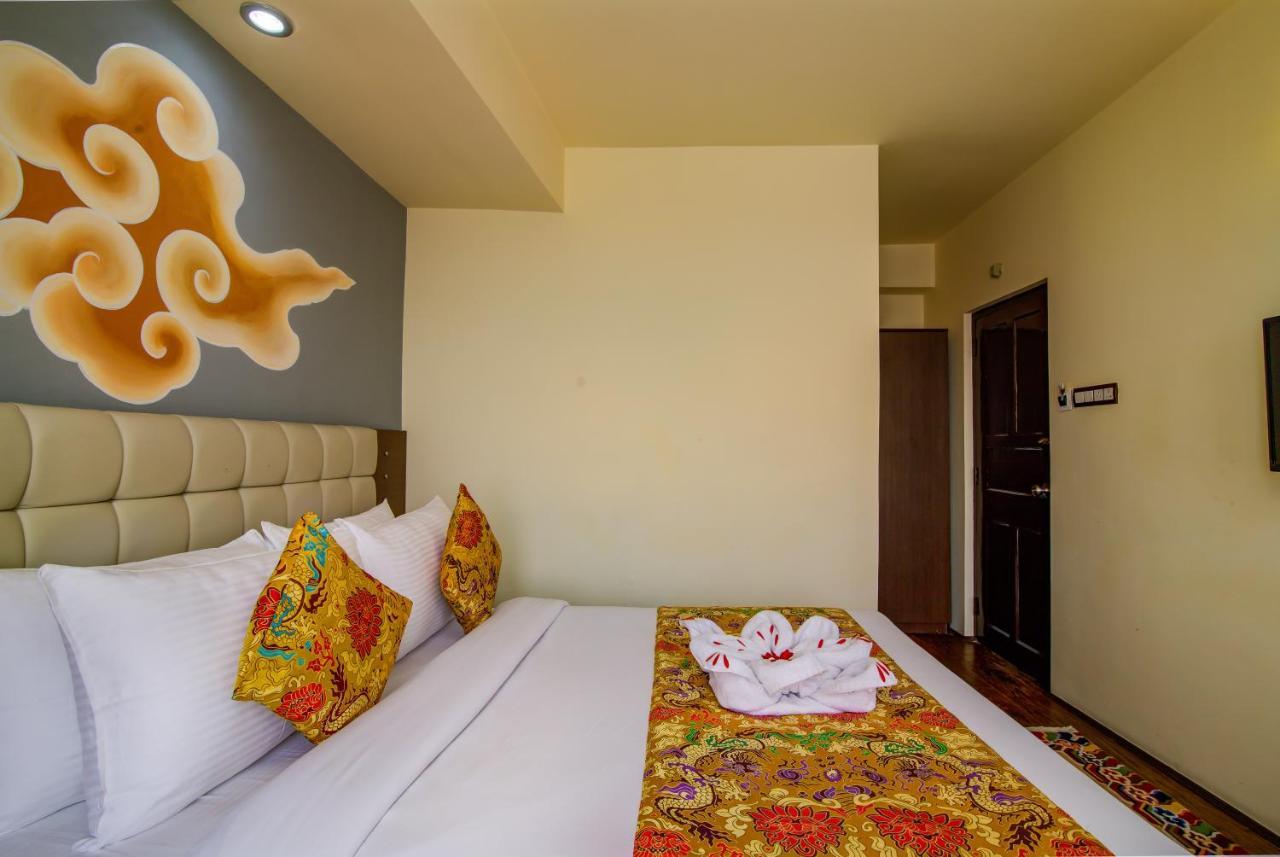 Muscatel Grand Silkroute - 300 Mts From Mg Marg Gangtok Exterior foto