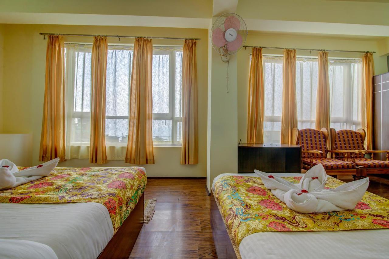 Muscatel Grand Silkroute - 300 Mts From Mg Marg Gangtok Exterior foto