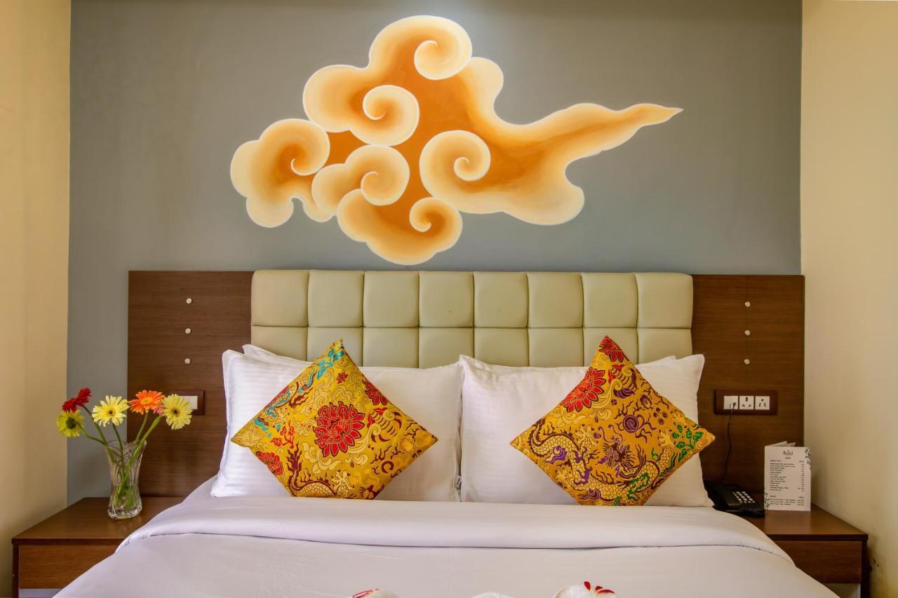 Muscatel Grand Silkroute - 300 Mts From Mg Marg Gangtok Exterior foto